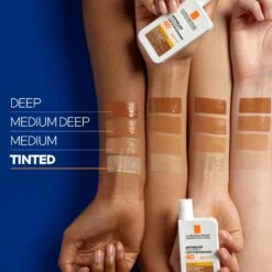 LA ROCHE-POSAY ANTHELIOS MINERAL TINTED ULTRA LIGHT FACE SUNSCREEN FLUID SPF 50 -Nursing Products 2246041cm alt04