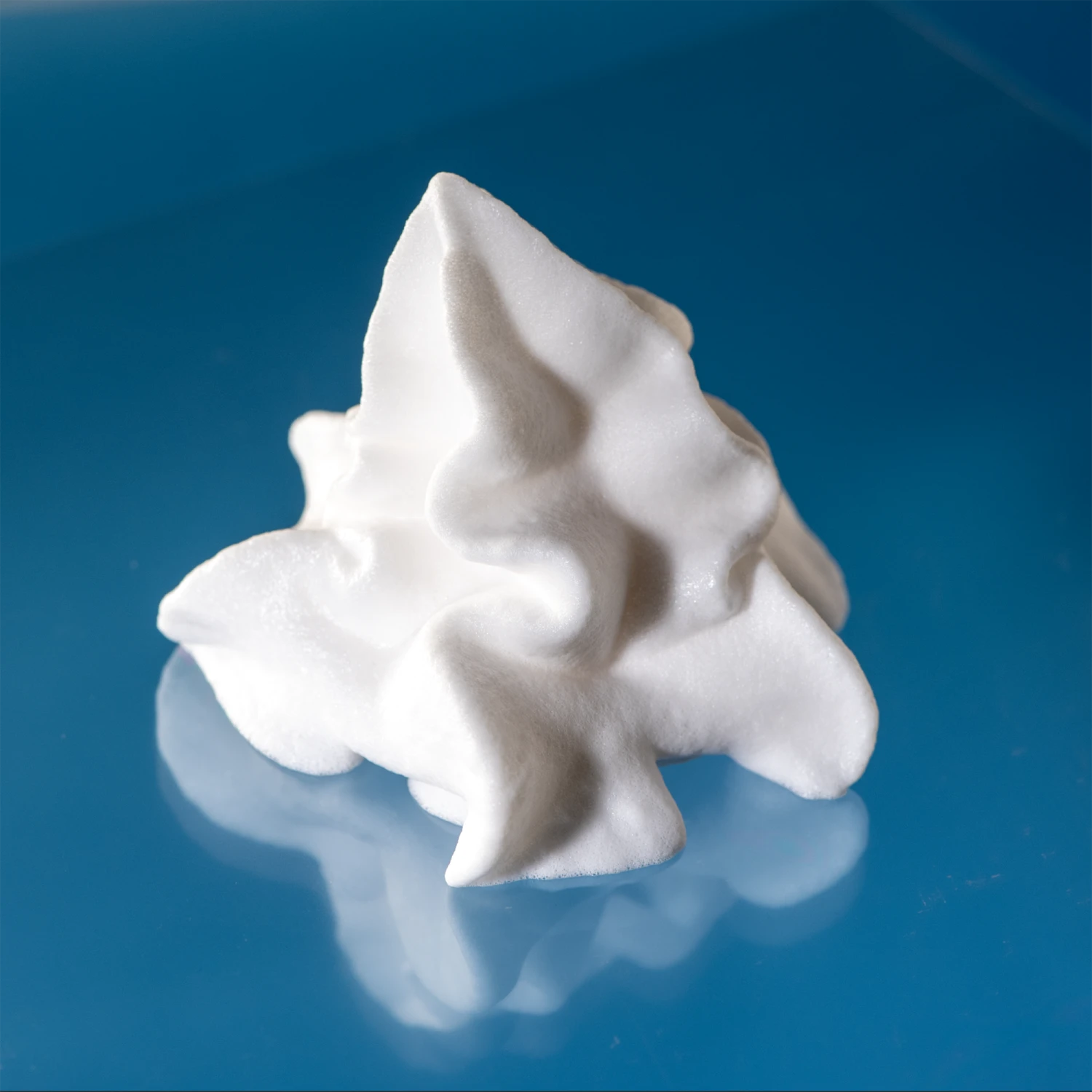 VACATION CLASSIC WHIP SPF 30 SUNSCREEN MOUSSE 4 VACATION CLASSIC WHIP SPF 30 SUNSCREEN MOUSSE - Image 2