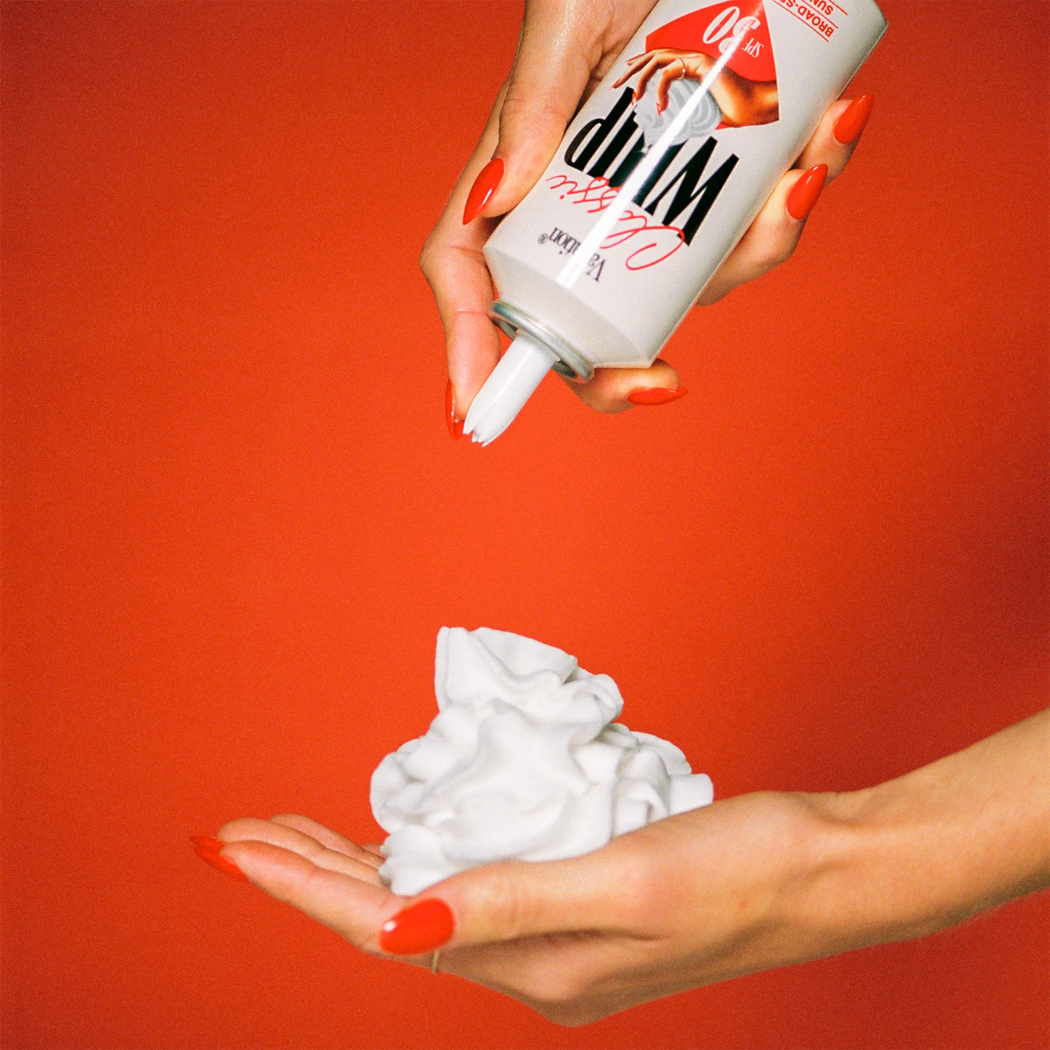 VACATION CLASSIC WHIP SPF 30 SUNSCREEN MOUSSE 6 VACATION CLASSIC WHIP SPF 30 SUNSCREEN MOUSSE - Image 4