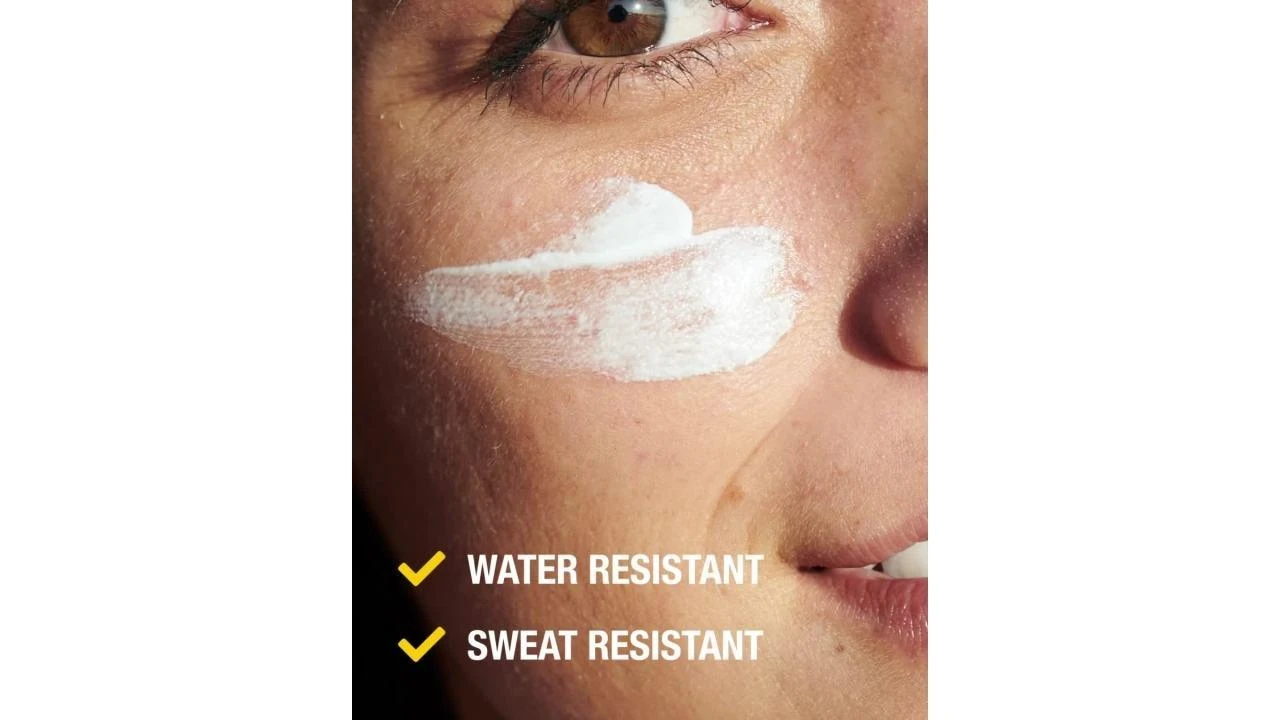 Neutrogena SPORT FACE OIL-FREE LOTION SUNSCREEN, SPF 70+ 7 Neutrogena SPORT FACE OIL-FREE LOTION SUNSCREEN, SPF 70+ - Image 5