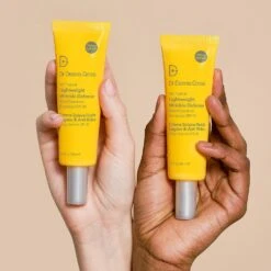 ALL-PHYSICAL LIGHTWEIGHT WRINKLE DEFENSE BROAD SPECTRUM SUNSCREEN SPF 30 -Nursing Products p470023 av 06 zoom