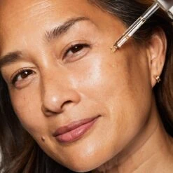 DAILY DOSE HYDRA-CERAMIDE BOOST + SPF 40 SUNSCREEN OIL PA+++ 12 DAILY DOSE HYDRA-CERAMIDE BOOST + SPF 40 SUNSCREEN OIL PA+++ -Nursing Products s2535359 av 11 zoom