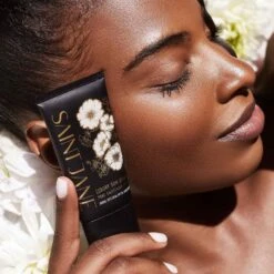 LUXURY SUN RITUAL PORE SMOOTHING SUNSCREEN SPF 30 -Nursing Products s2599330 av 4 zoom